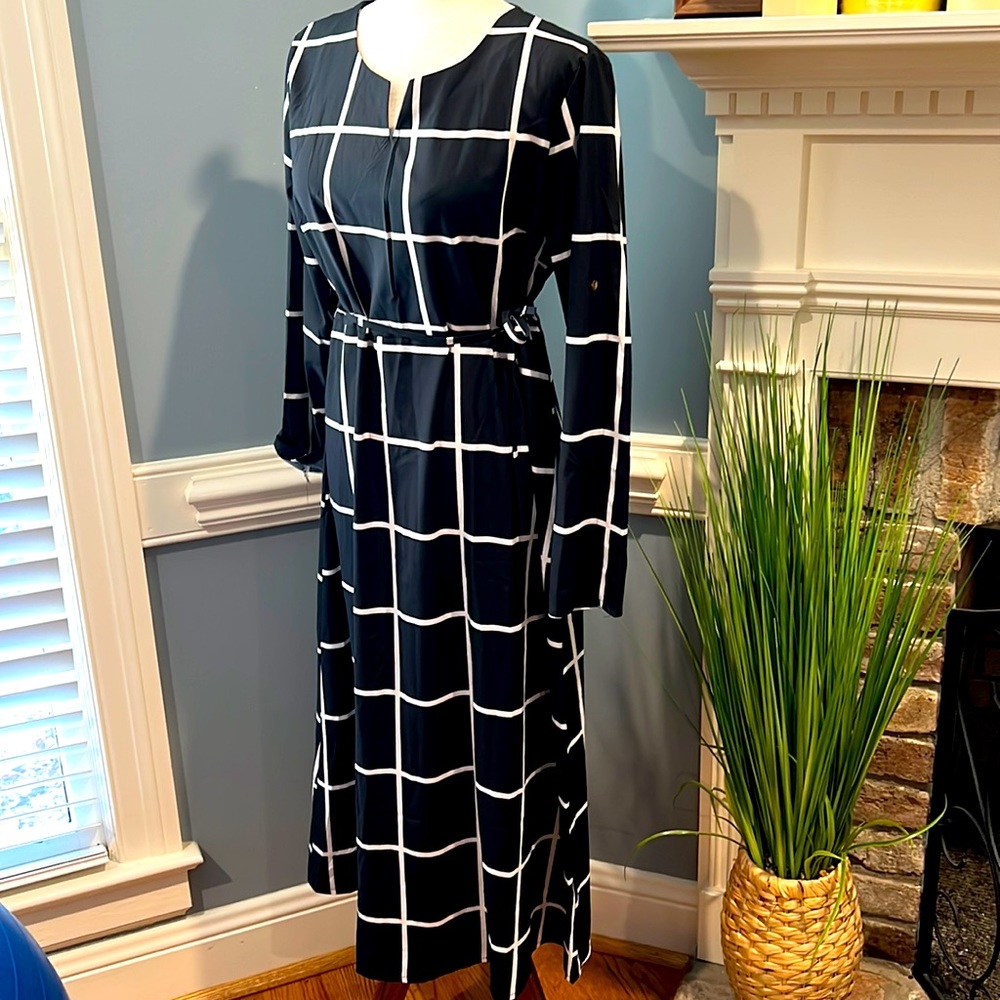 NWOT black and white windowpane dress with tie
